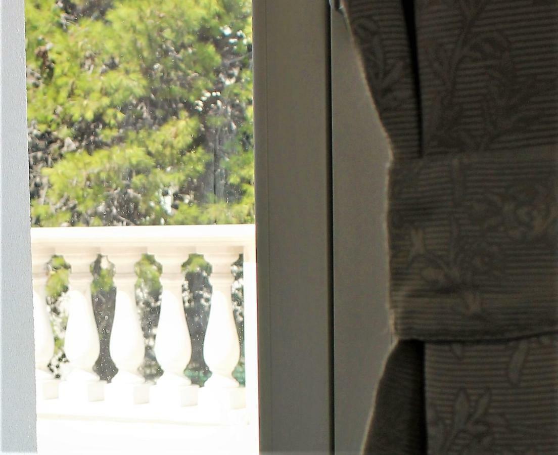 Bed and Breakfast La Roche Лечче Экстерьер фото