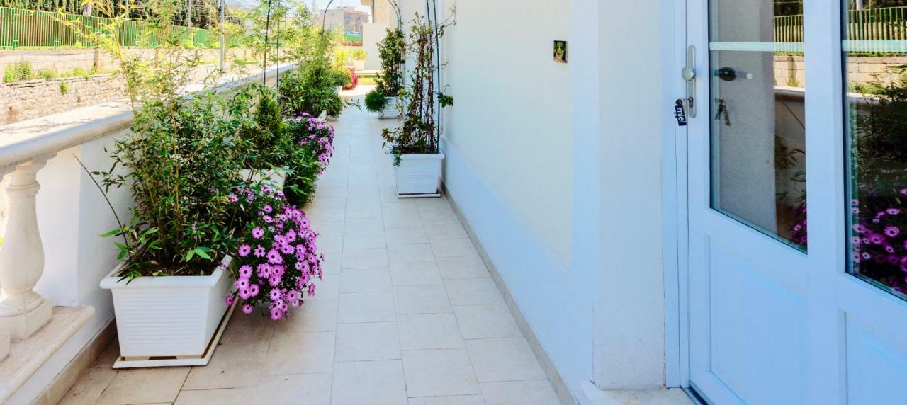 Bed and Breakfast La Roche Лечче Экстерьер фото